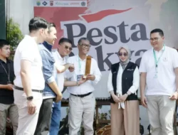 Gelar Pesta Rakyat 2025, Ribuan Warga Periksakan Kesehatan Gratis